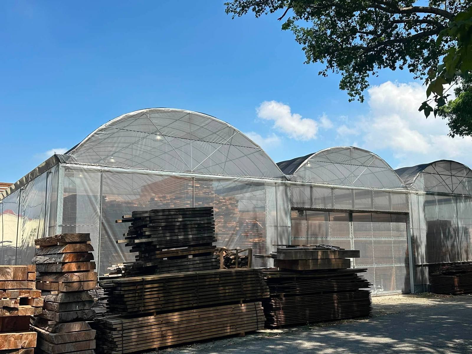 臺大實驗林木材利用實習工廠的木材加工與乾燥場域